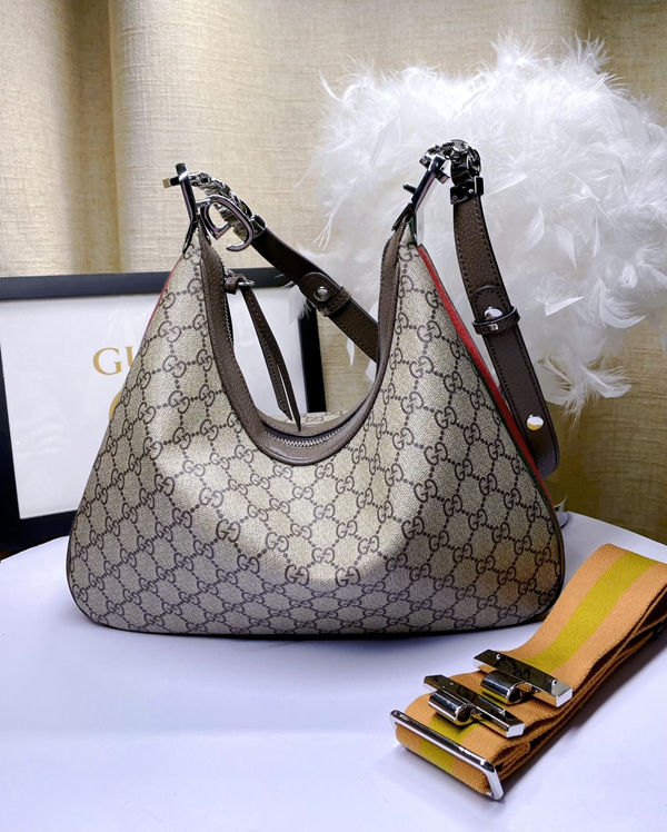 激安グッチバッグコピー側面デザイン